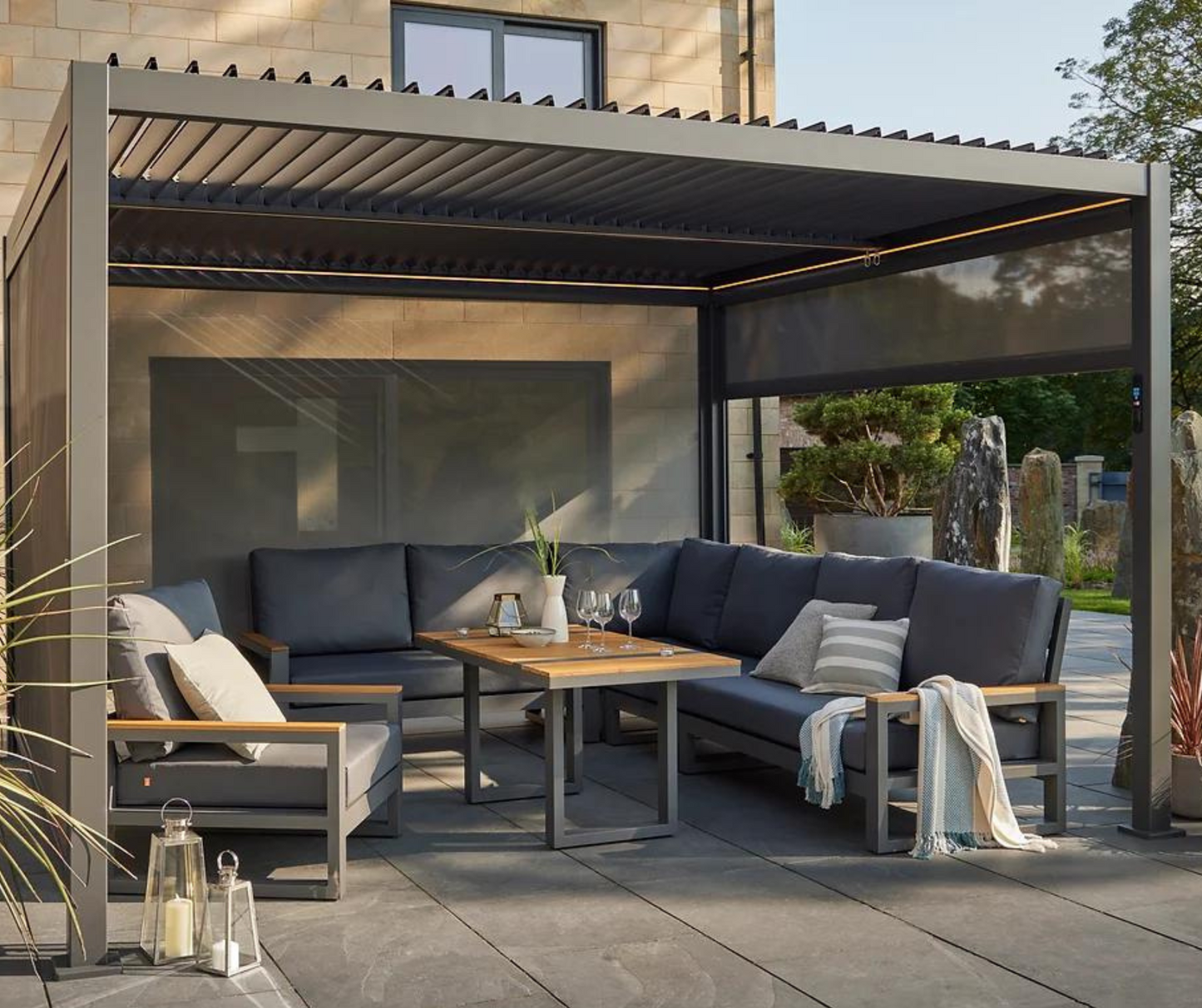 Royce Cube Aluminium 4 x 4M Luxury Pergola with Solar LED Light Pack | Anthracite